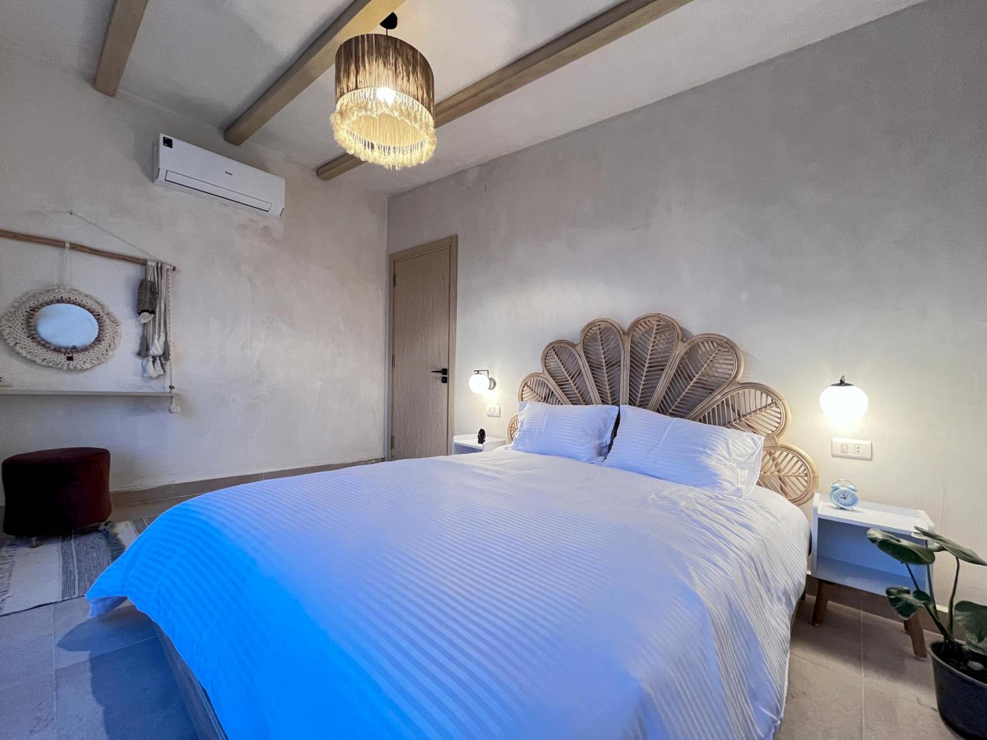 Апартаменти Boho Getaway With Pyramids View & Jacuzzi Giza Екстер'єр фото