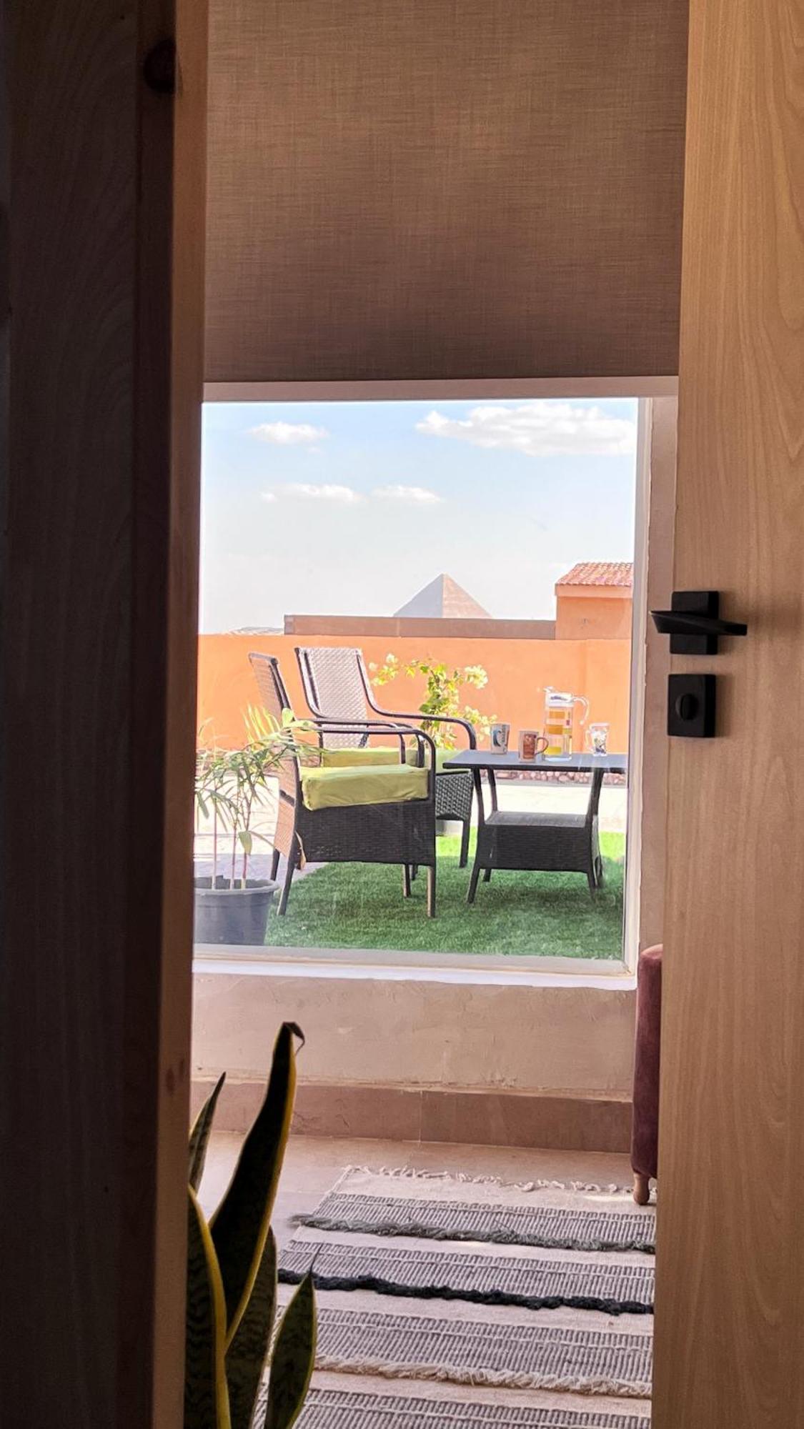 Апартаменти Boho Getaway With Pyramids View & Jacuzzi Giza Екстер'єр фото